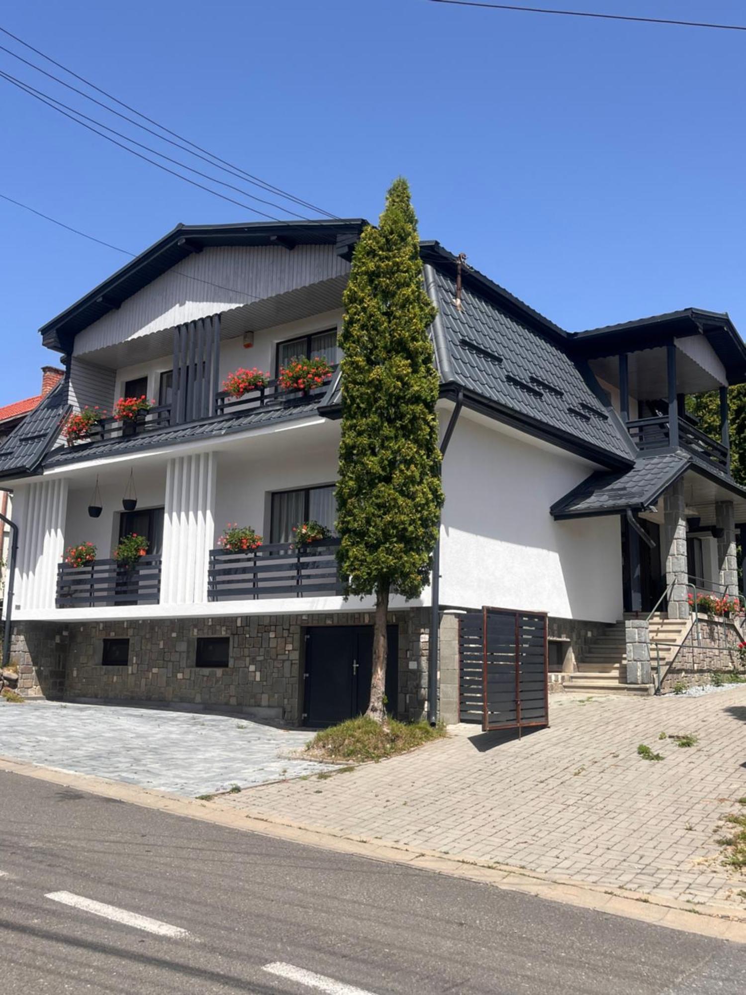Vila Belmondo Sovata Exterior photo
